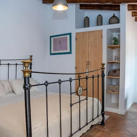 Bed & Breakfast Hierbas Alora