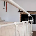 Alojamento de Acomodação e Pequeno-almoço Hierbas 4*