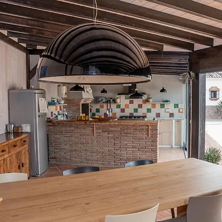 Bed and breakfast Hierbas *