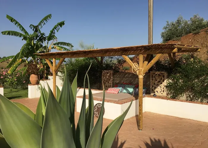 Hierbas Bed & Breakfast 4*